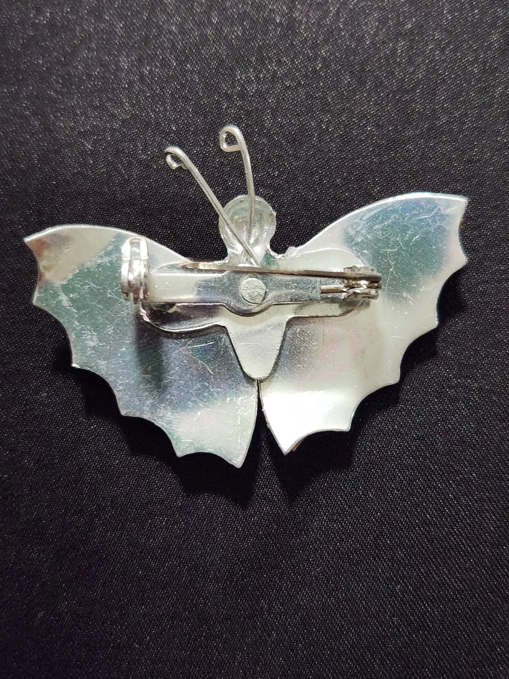 Vintage Natural Shell Butterfly Brooch Pin Taiwan ROC Original Card